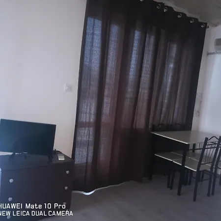 Blue Bay Palace Complex شقة فندقية بوموري