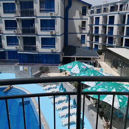 Lägenhetshotell Blue Bay Palace Complex 3*